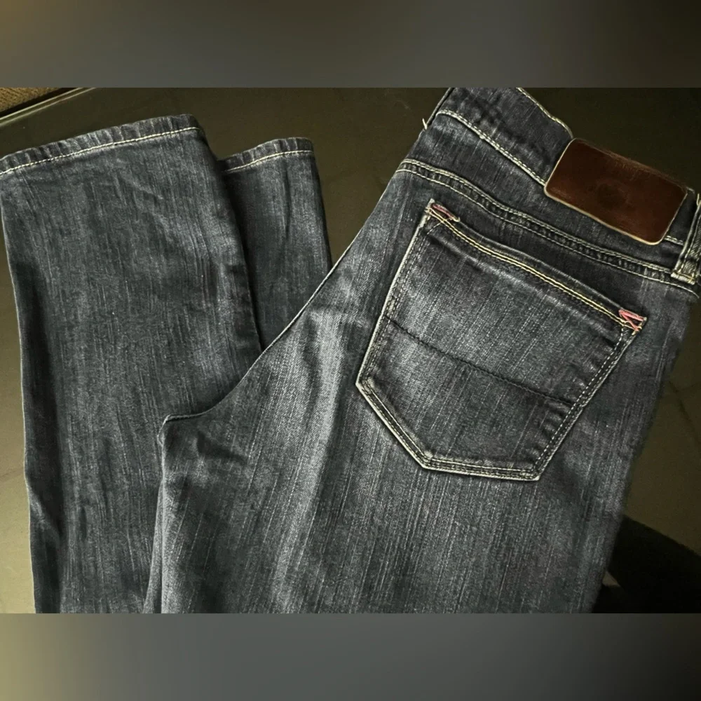 PINK Victoria's Secret Dark Blue Straight Leg Jeans - Picture 7 of 16